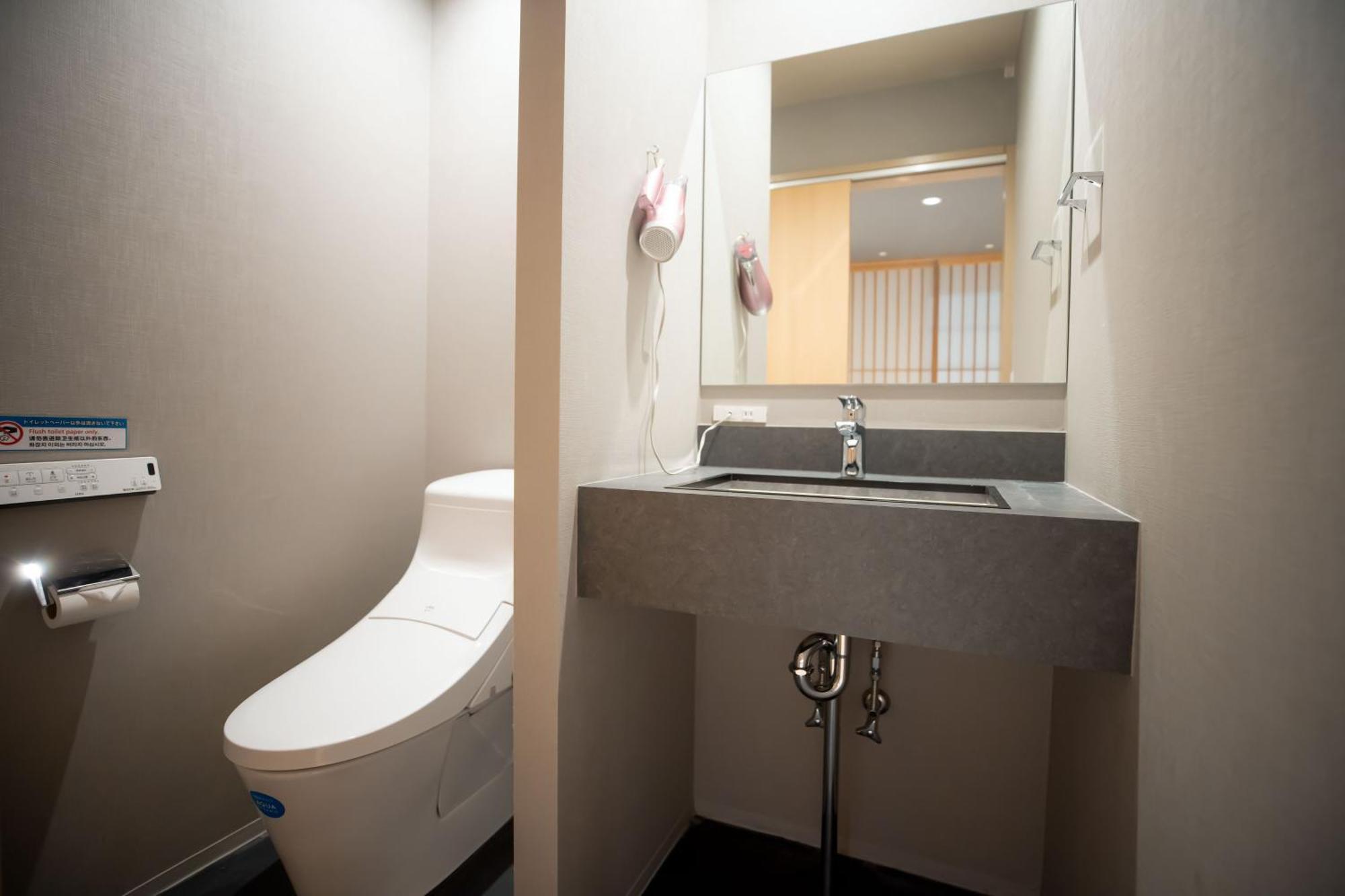 Hotel S-Presso Namba أوساكا الغرفة الصورة