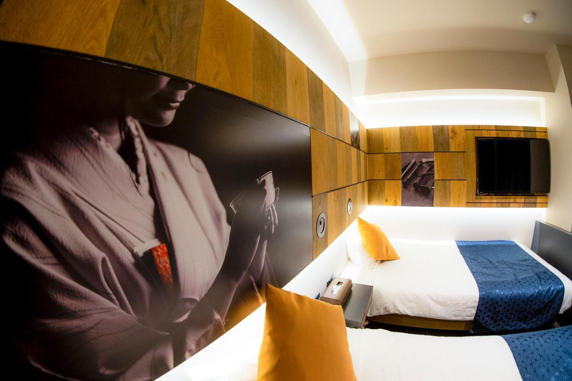 Hotel S-Presso Namba أوساكا الغرفة الصورة